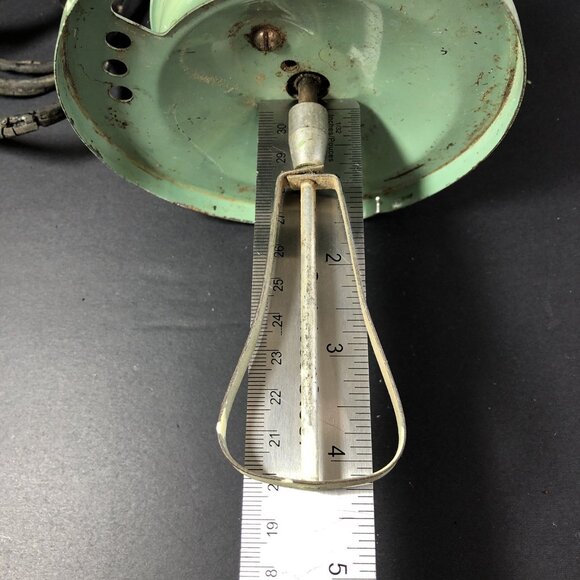 Vintage V.P. Corp Electric Butter Churn Decor Only Non Operational Farmhouse USA - Picture 11 of 12